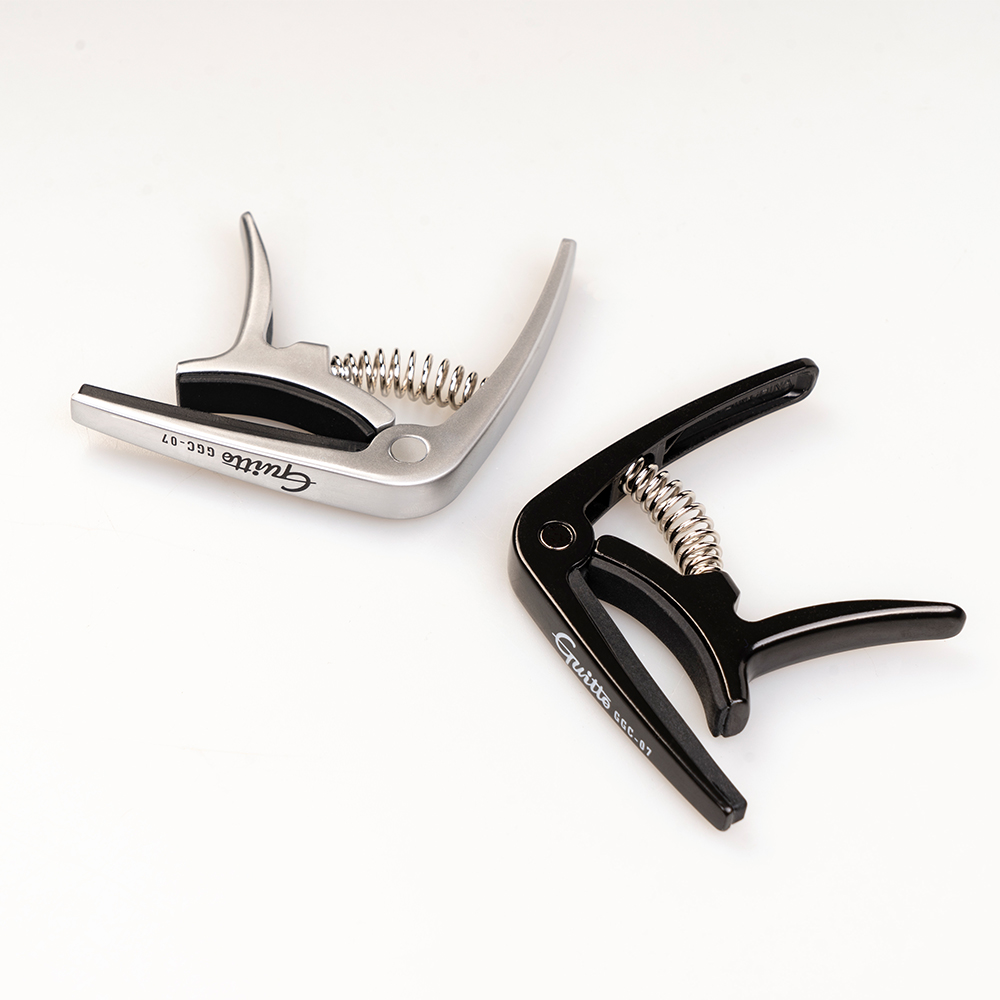 GUITTO GGC-07 Ukulele Capo Qui - Musical Instrument Note recensie en prijs